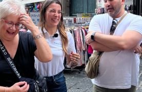 Historical and Street Food Tour of Naples with Six Food Tasting Stops